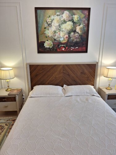 Пионы в серебряной вазе — Збигнев Копания Фото 2